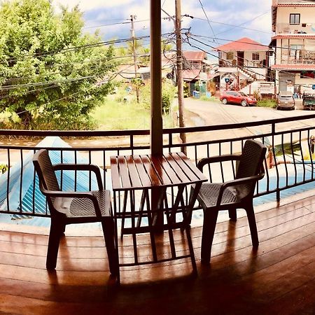 Hotel Casa Max Бокас-дель-Торо Экстерьер фото